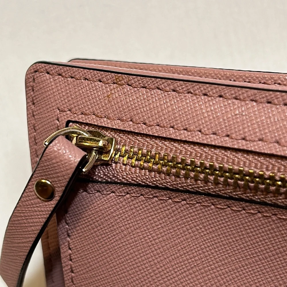 Like new Kate spade leather mauve dusty pink 2 fold wallet